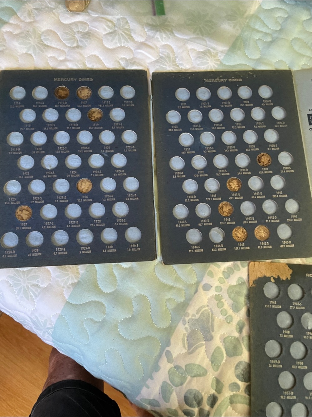 Mercury Dime Coin Folder with Multiple Coins - Black